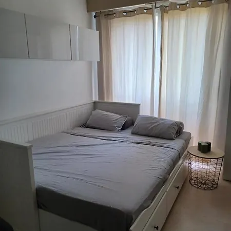 Apartament A Avec Piscine *